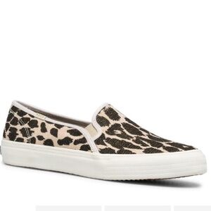 Meds leopard print sneakers size 6